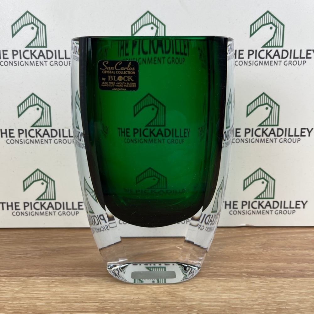 Block San Carlos Crystal Emerald Green Hand Blown Glass Vase Argentina 6.5"